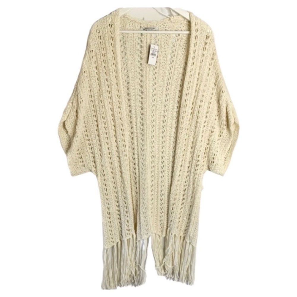 American Eagle NWT Long Cream color Sweater Vest Size Medium